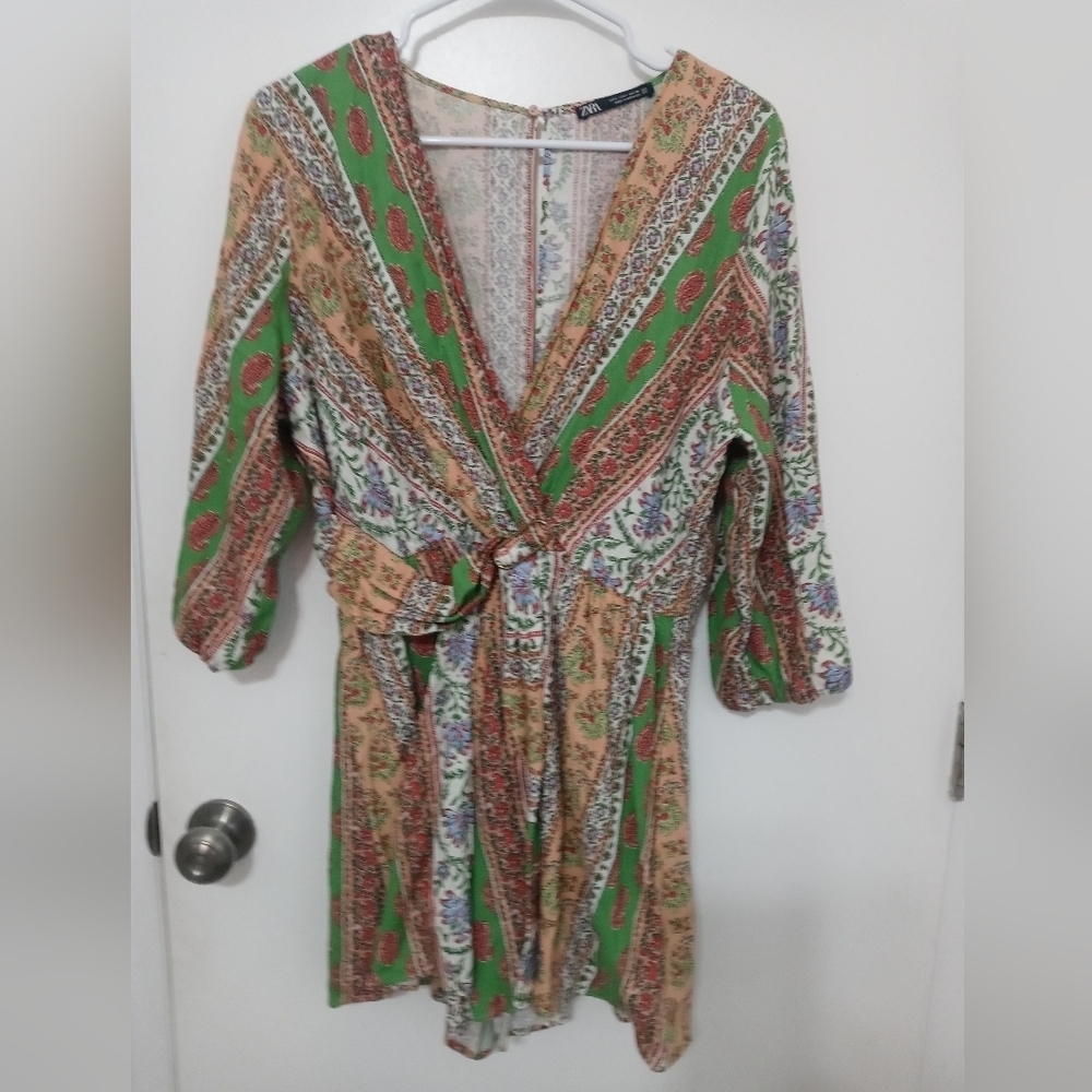 Zara Crossover Front paisley floral Cottagecore long Sleeve Romper Split back LG